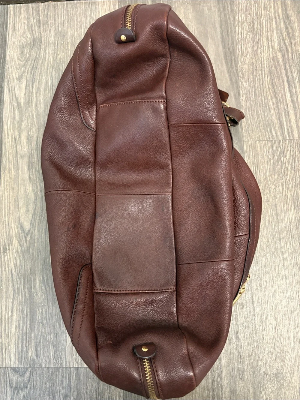 B Makowsky Brown Hobo Leather Purse Bag with Gold Accents - Gently Used
